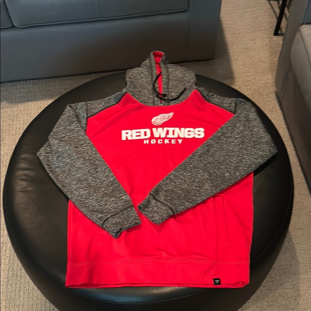 Red Wings Hockey Hoodie